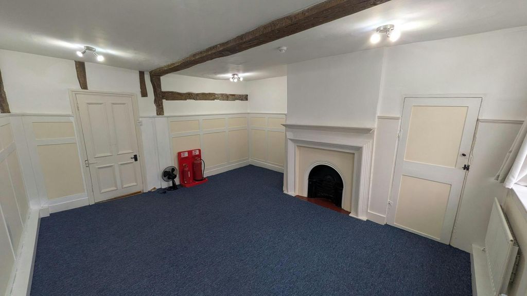 Property photo 2 of 7 Pxl_20251013_085821341Mp.Jpg