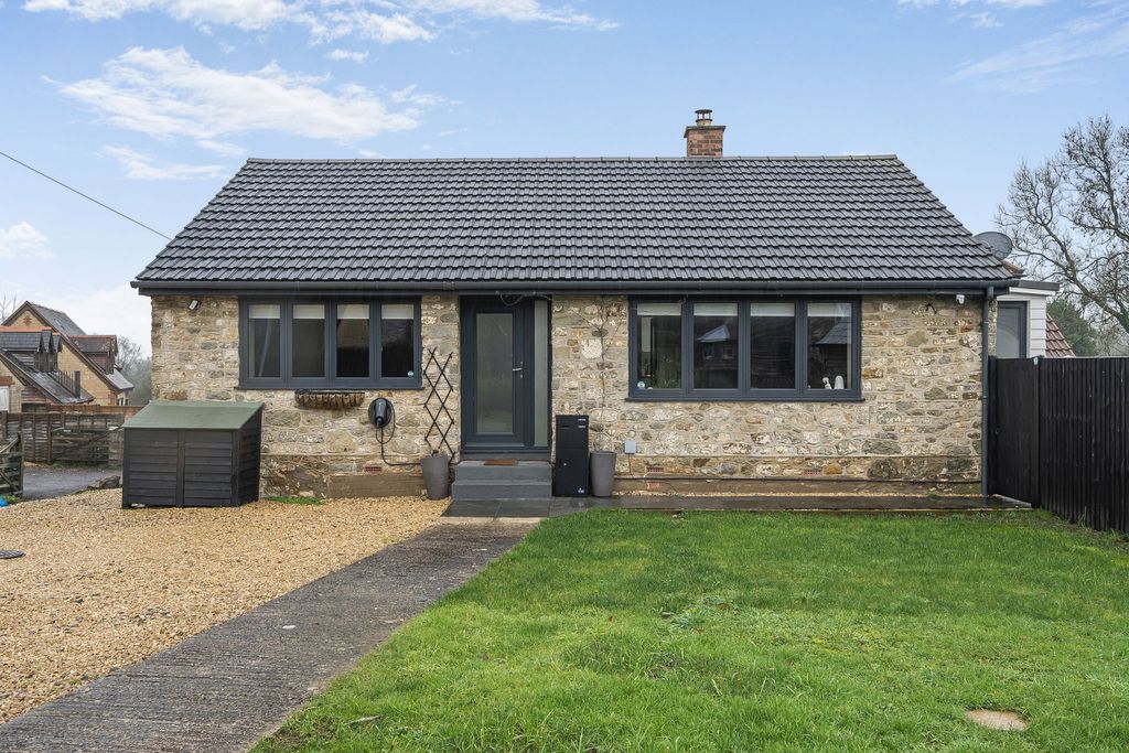 Property photo 2 of 24