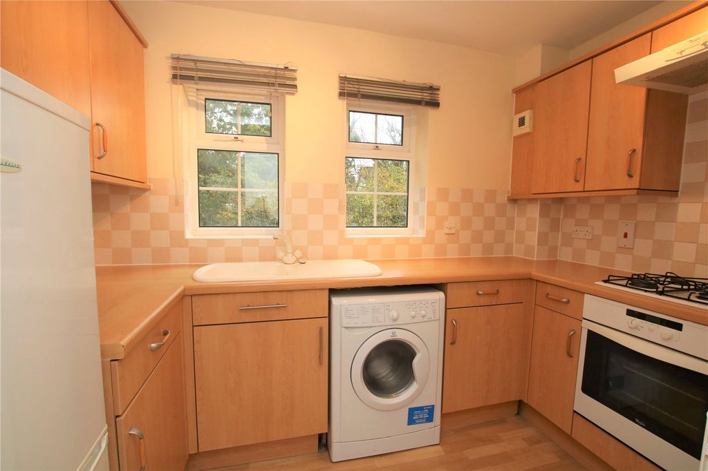 Property photo 3 of 7 Picture No. 12