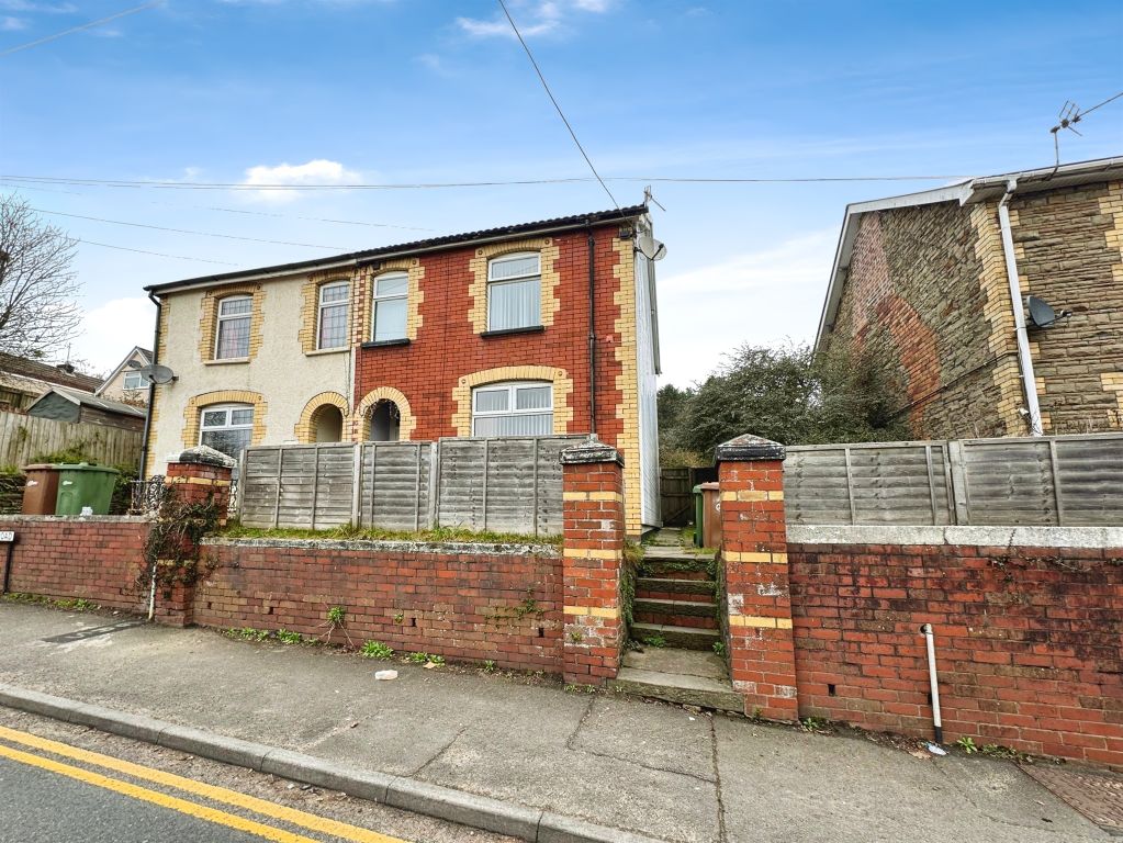 Property photo 1 of 12