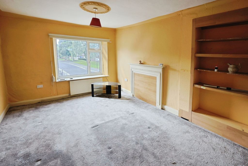 Property photo 3 of 9 Pbox-Img.Jpg