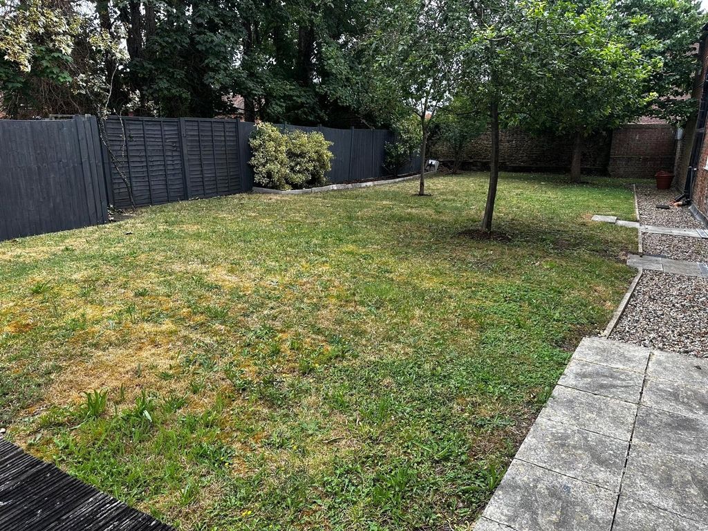 Property photo 2 of 2 Picture No. 03