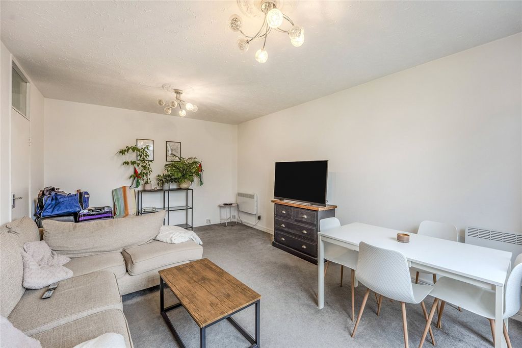 Property photo 3 of 16 Reception Room