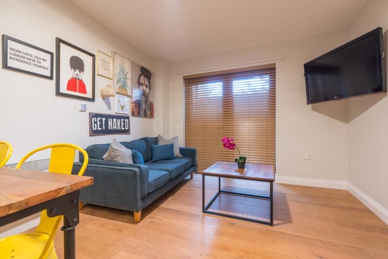 Property photo 1 of 12 Photo 0