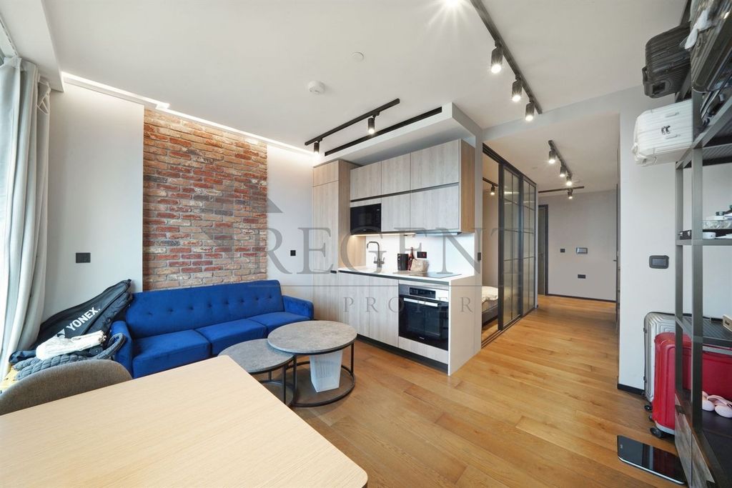 Property photo 1 of 11 (Main)