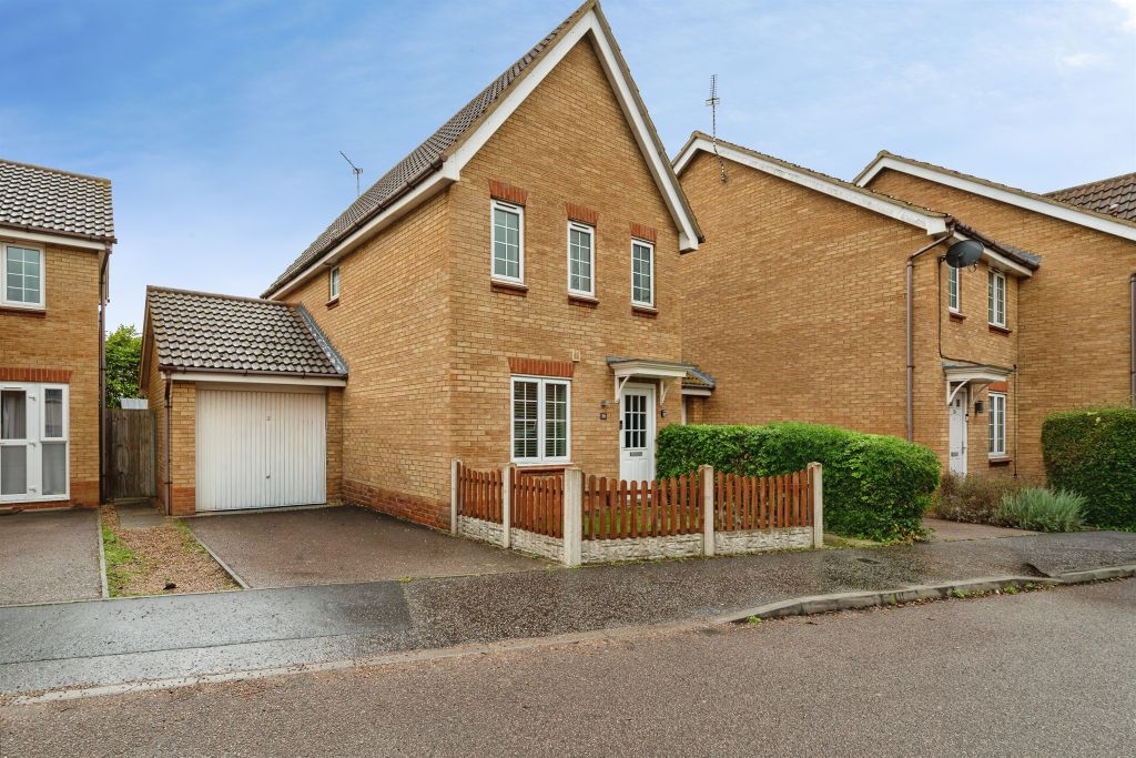 Property photo 1 of 18