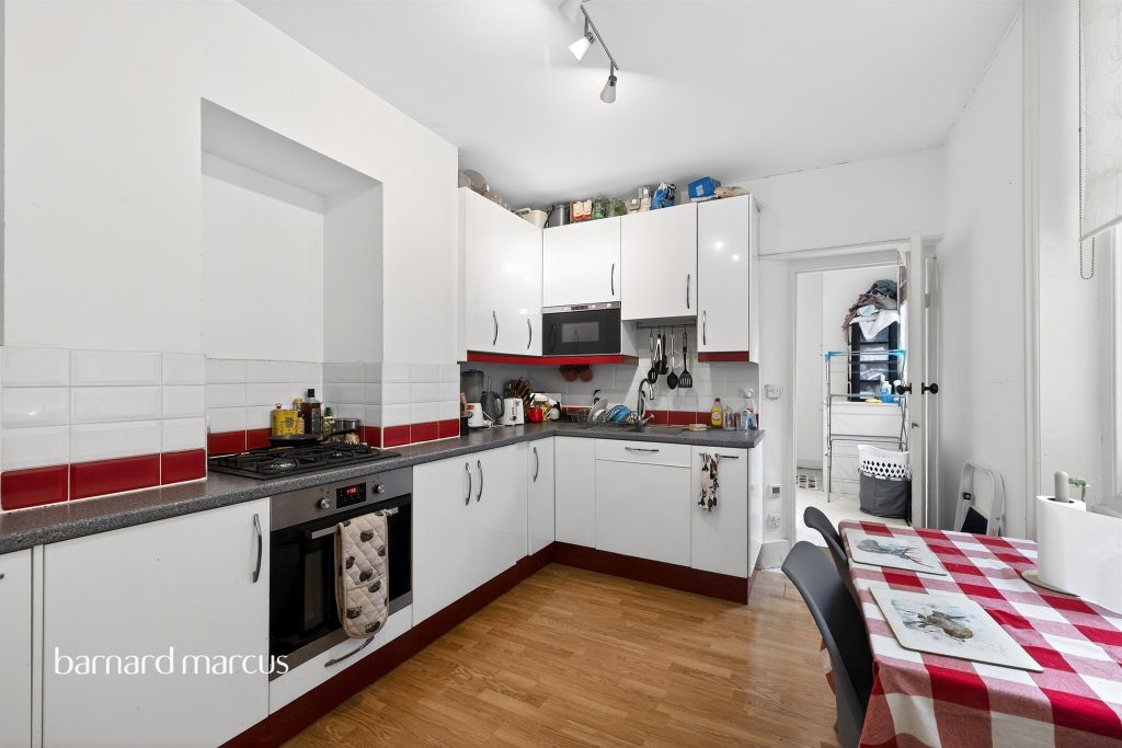 Property photo 2 of 12