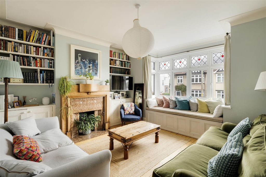 Property photo 3 of 31 21.Jpg