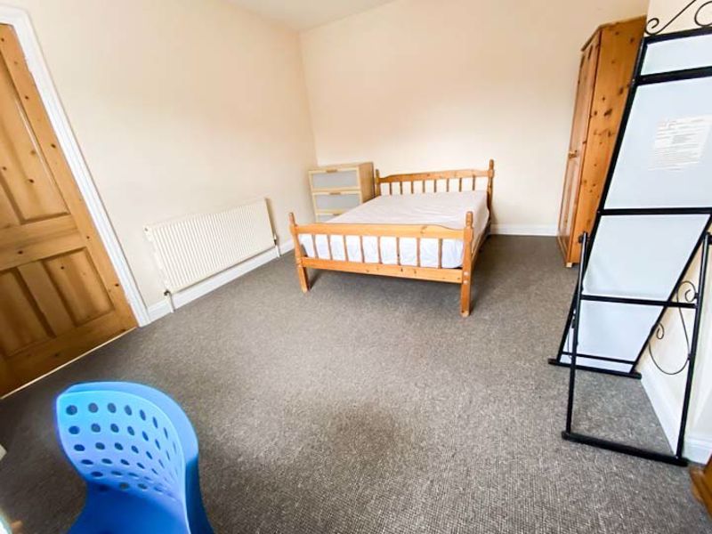 Additional image 17 of 6 bed detached house to rentWaterloo Road, Winton BH9