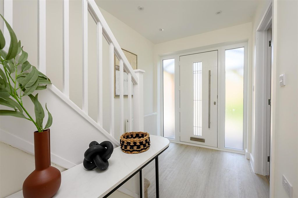 Additional image 10 of 4 bed semi-detached house for saleBack Lane, Bilbrough, York YO23