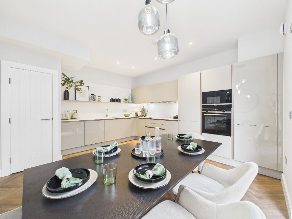 Property photo 3 of 28