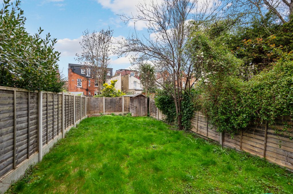 Property photo 2 of 20 Picture No. 08