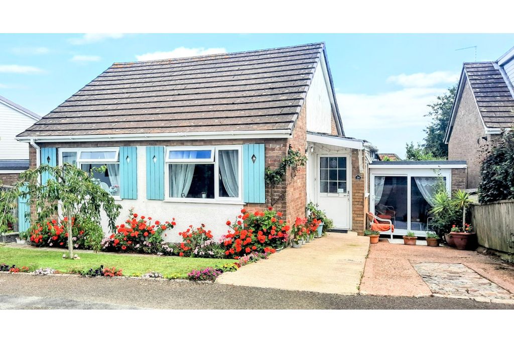 Property photo 1 of 23