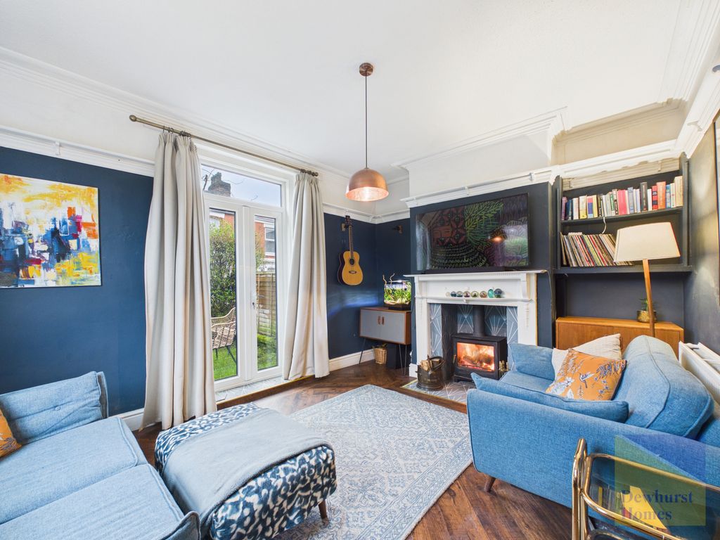 Property photo 2 of 19