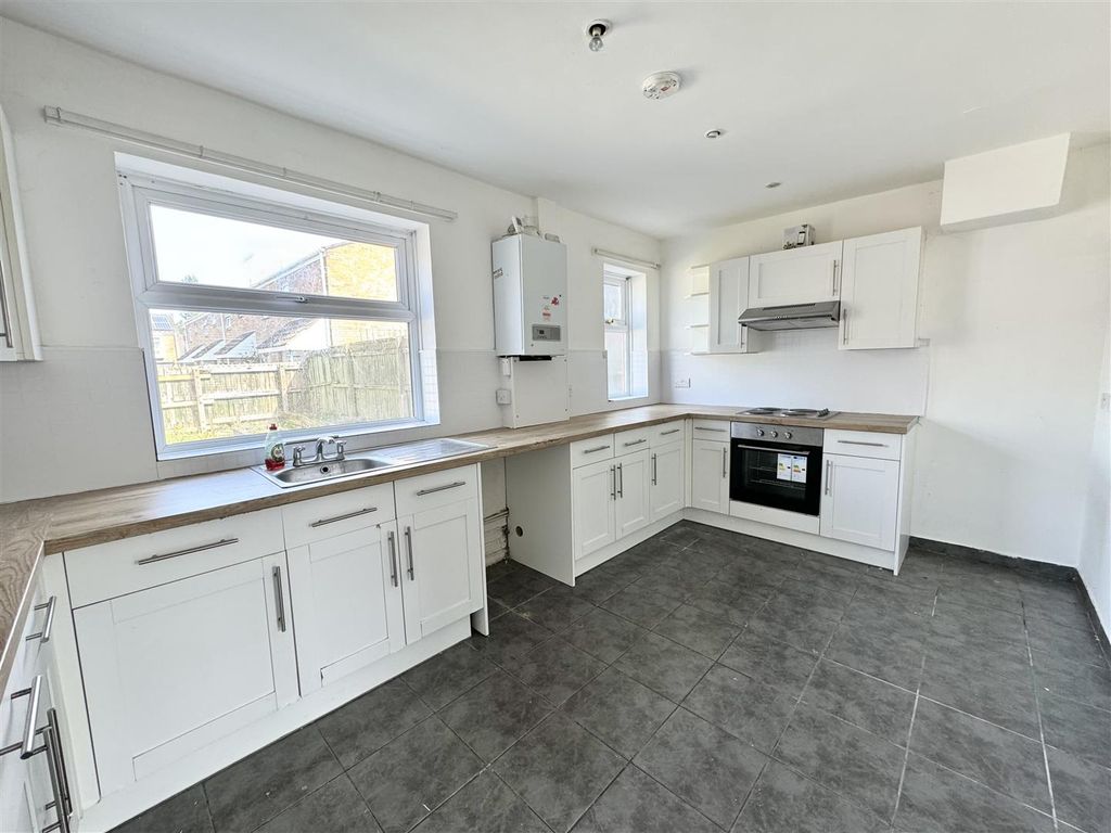 Property photo 3 of 10 Img_2893.Jpg