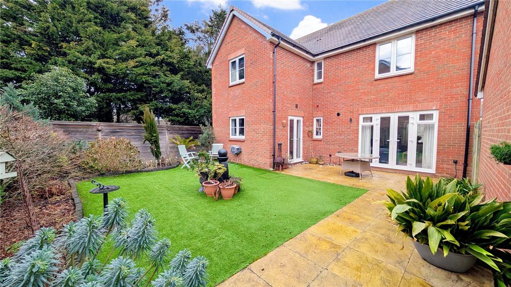 Property photo 2 of 20 Picture No. 09