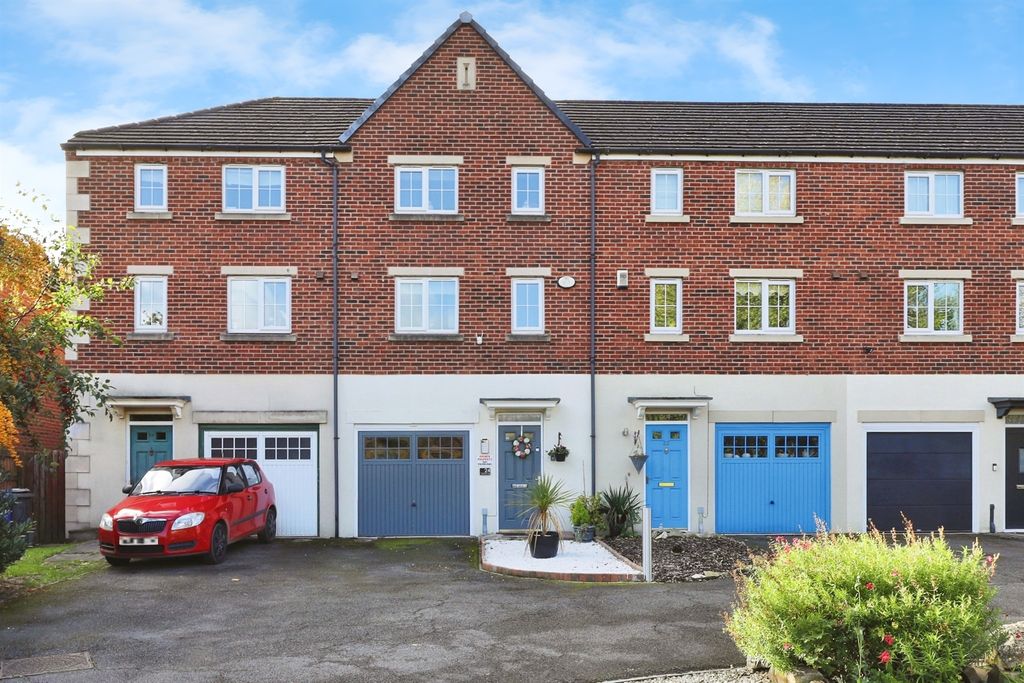 Property photo 1 of 21