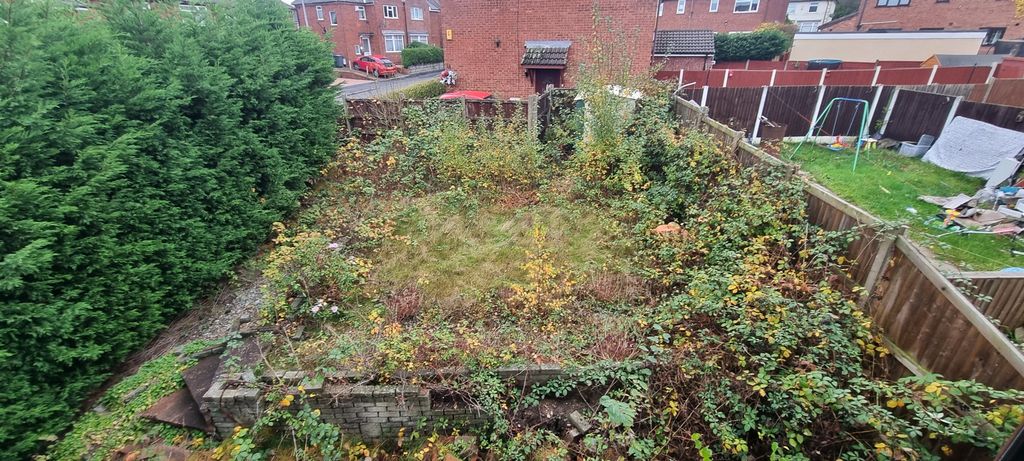 Property photo 2 of 3