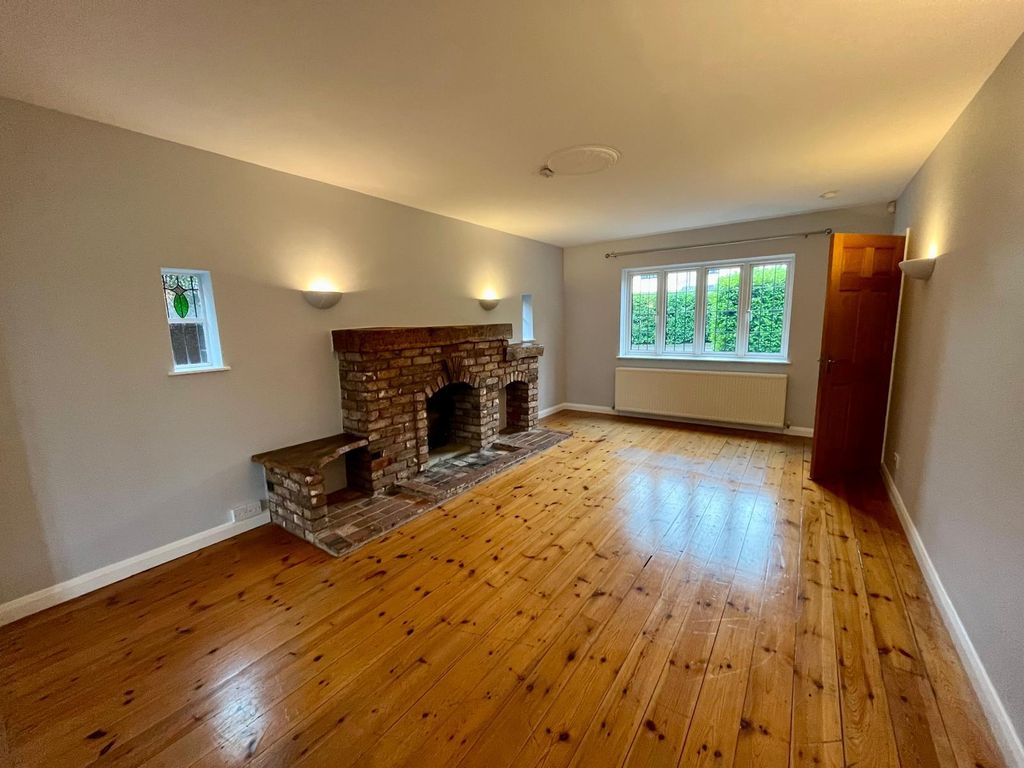 Property photo 3 of 15 Image
