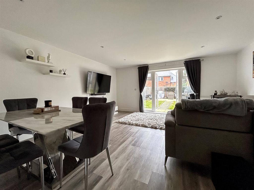 Property photo 3 of 14 14.Jpg