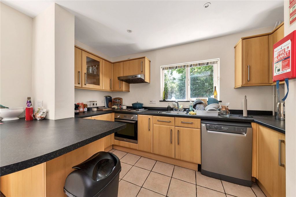 Property photo 3 of 13 Picture No. 08