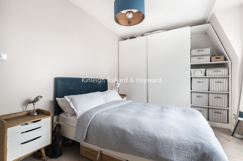 Property photo 3 of 12 Fe90d9F9-7989-44A7-B