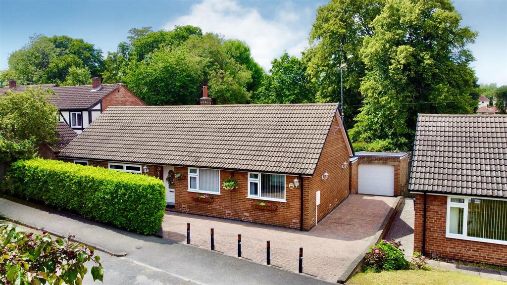 Property photo 1 of 27 1
