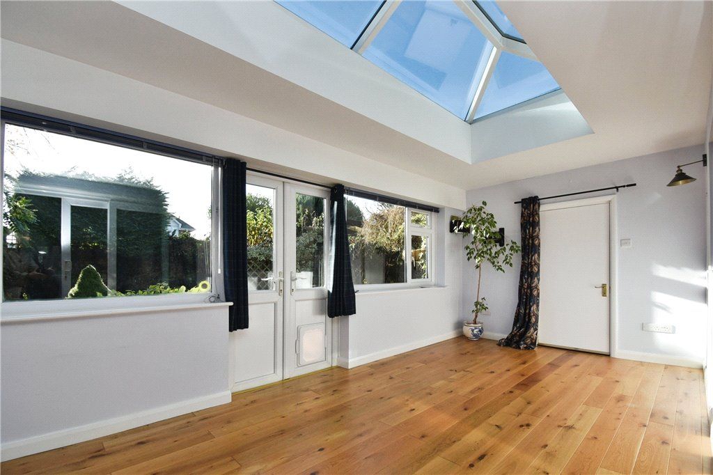 Property photo 3 of 14 Picture No. 18