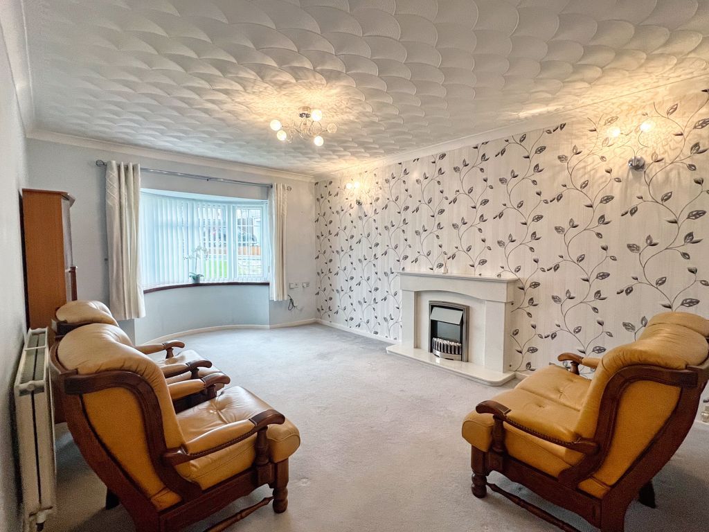 Property photo 3 of 18 Photo 1