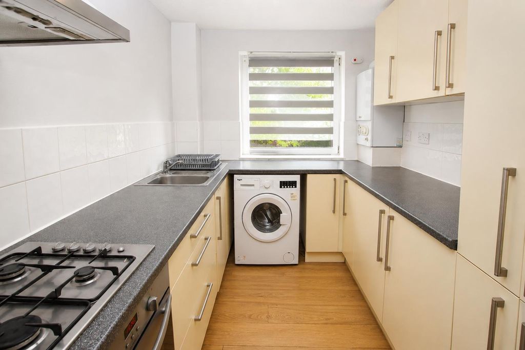 Property photo 1 of 5 A53115Db-293c-452d-A65A-73Cf9077081d.Png