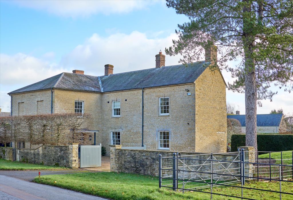 Property photo 1 of 20 Image