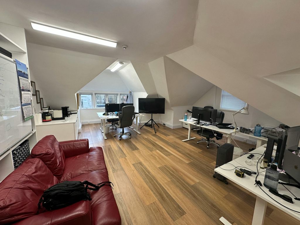 Property photo 3 of 5 Img_8381.Jpeg