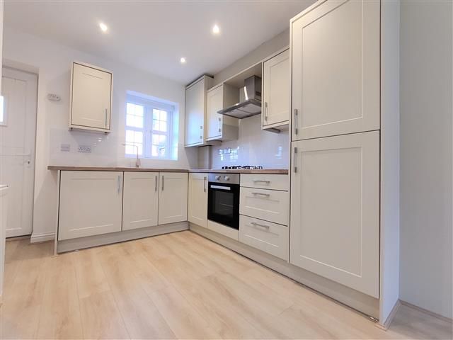 Property photo 1 of 14 Kitchen