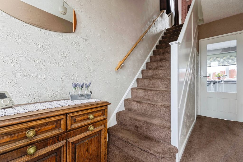 Property photo 2 of 17 Pbox-Img.Jpg