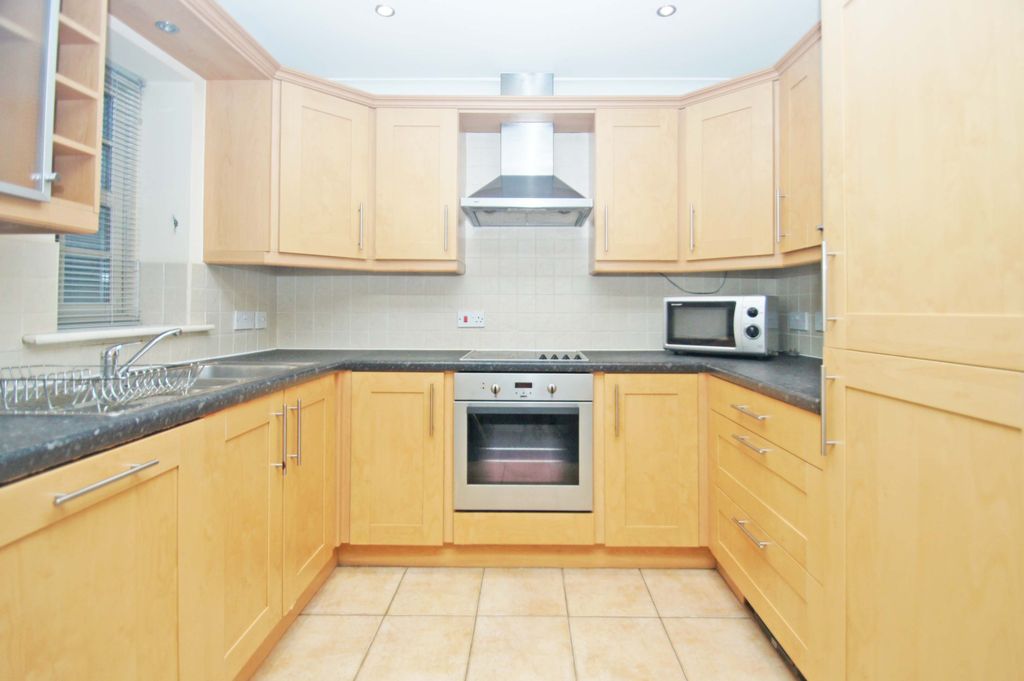 Property photo 3 of 10 0 General