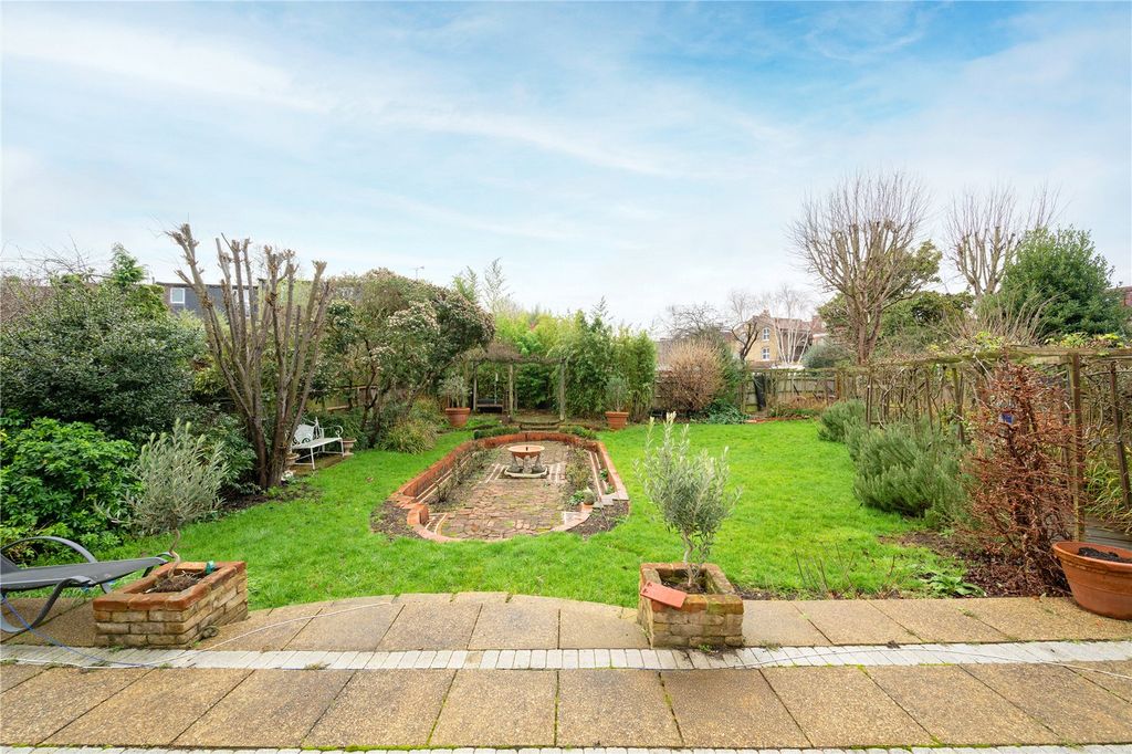 Property photo 2 of 13 Picture No. 01