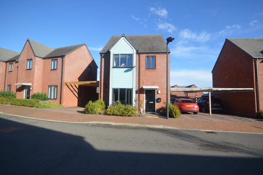 Property photo 1 of 11