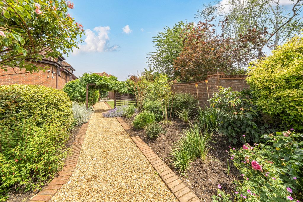 Additional image 27 of 6 bed detached house for saleChurch Road, Westoning MK45
