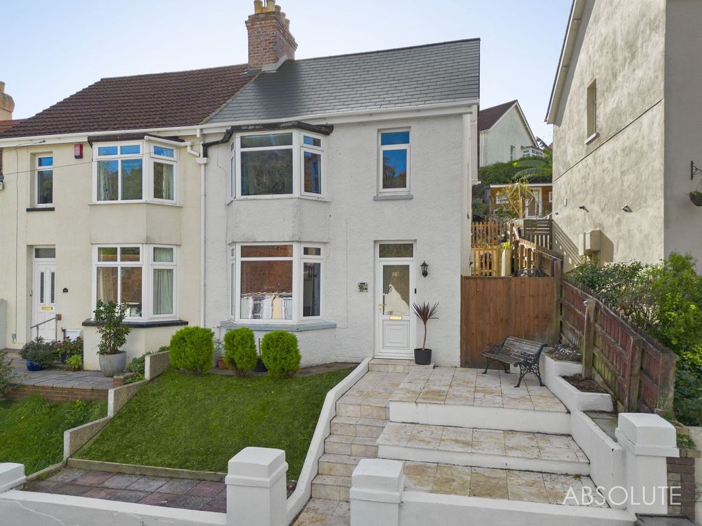 Property photo 1 of 21