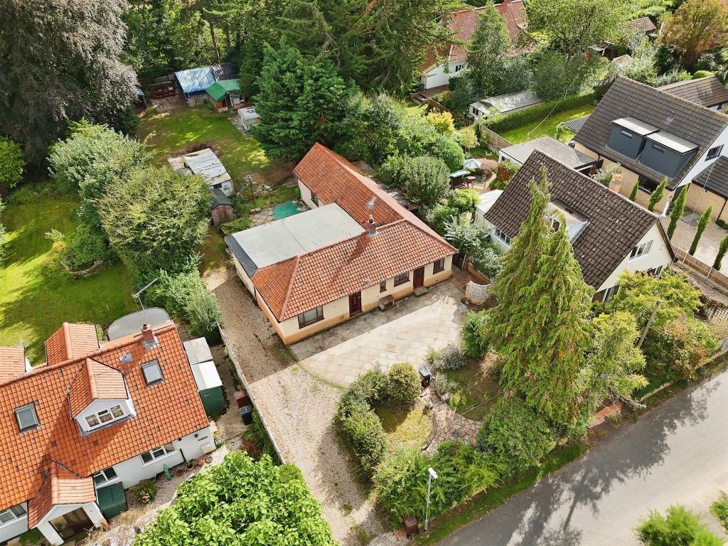 Property photo 1 of 21