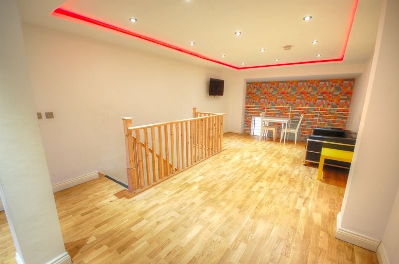 Property photo 2 of 4 Photo 3