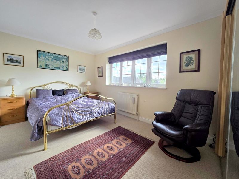 Additional image 14 of 2 bed flat for sale7 The Avenue, Hatch End HA5