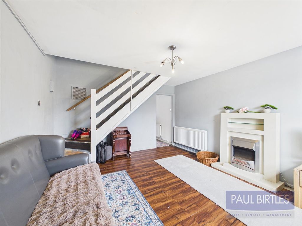 Property photo 2 of 11 Cam04378G0-Pr0317-Still014.Jpg