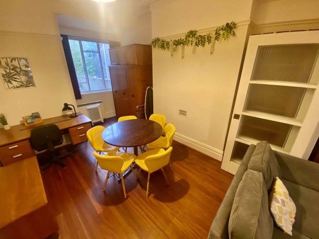 Property photo 2 of 20 Img_8427