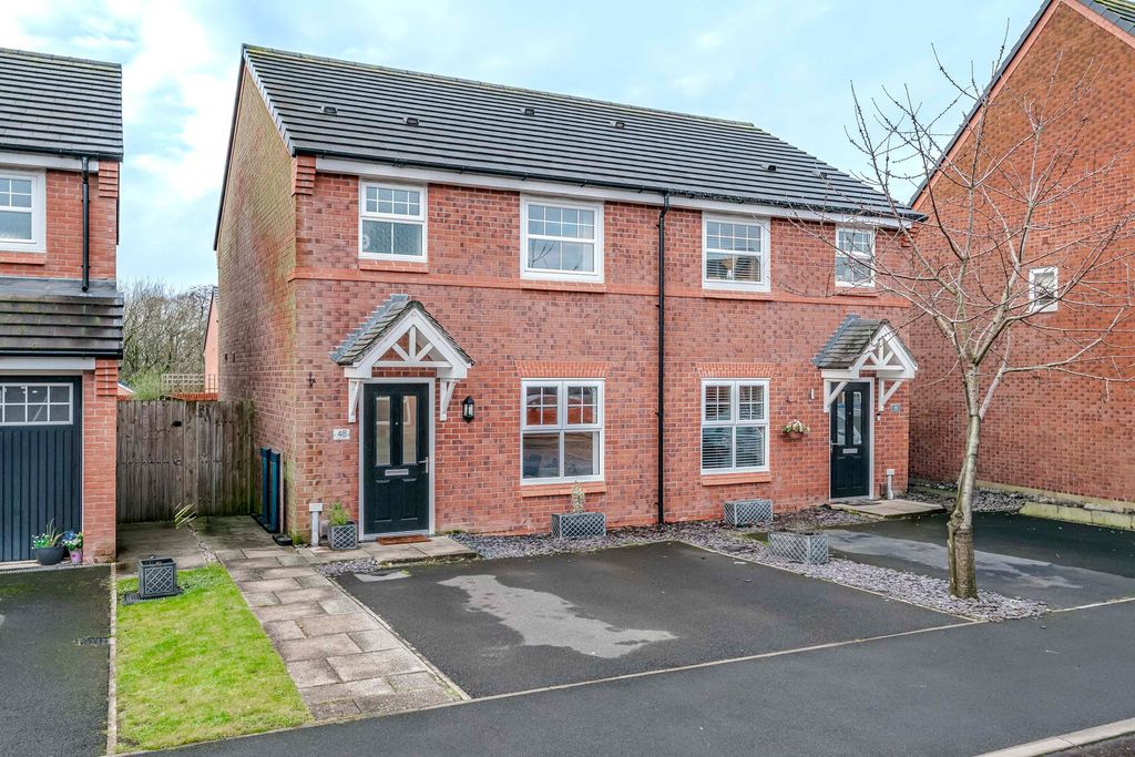 Property photo 1 of 21