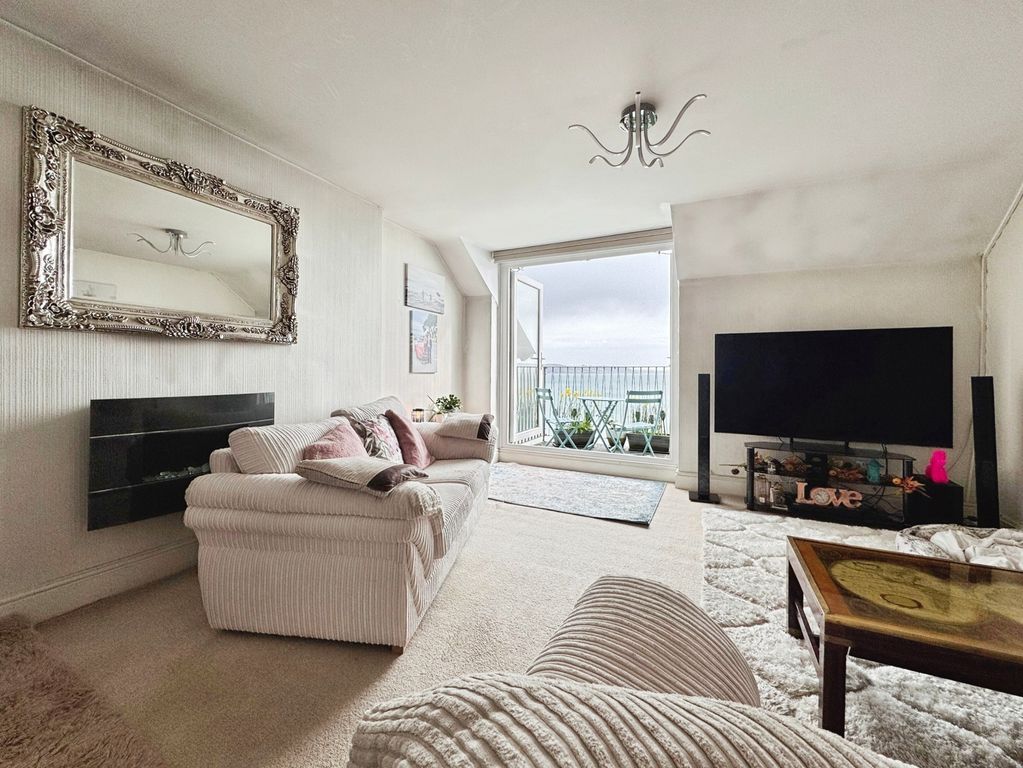 Property photo 1 of 23 Pbox-Img.Jpg