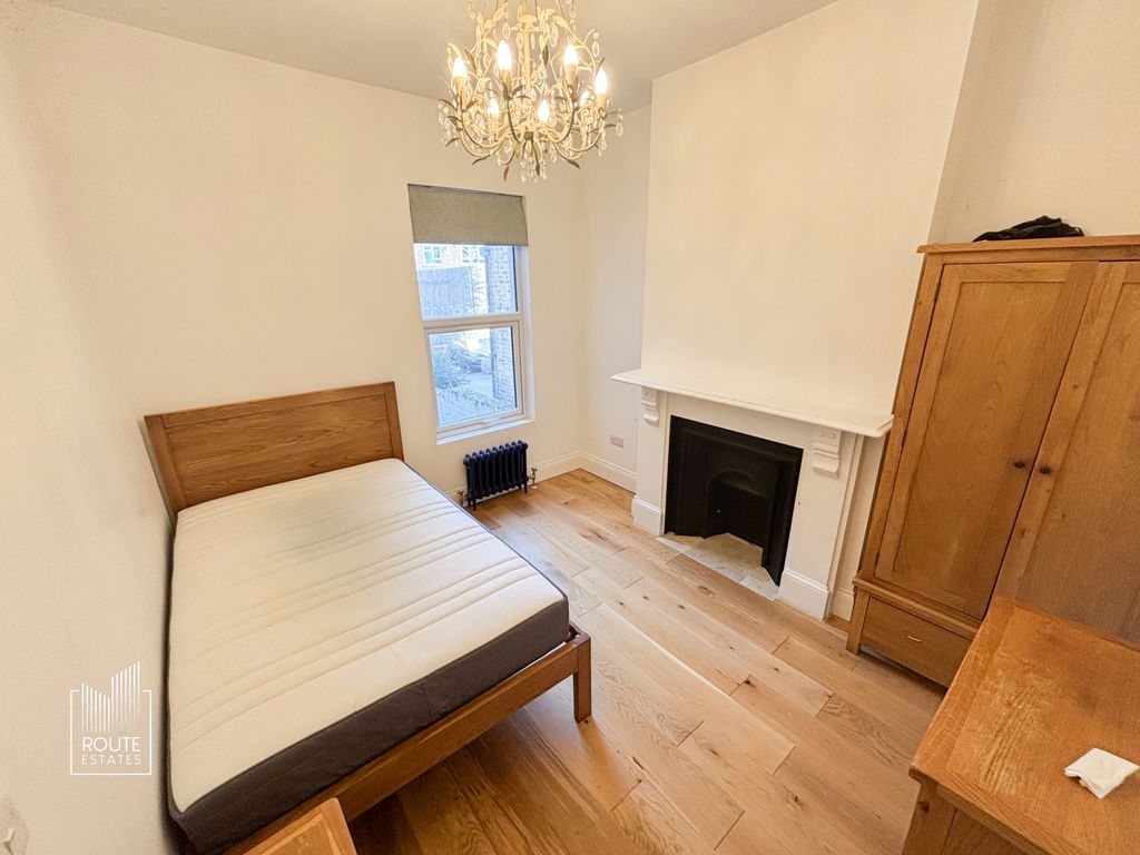 Property photo 1 of 10 Photo 2