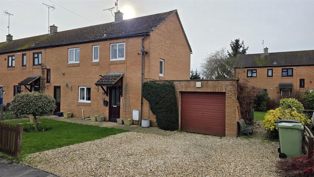 Property photo 1 of 14 897.Jpg