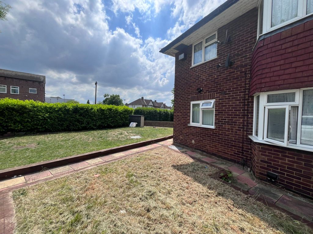 Property photo 2 of 7
