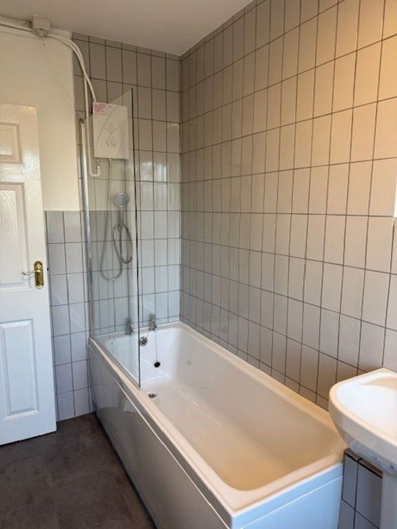 Property photo 3 of 14 Photo 1